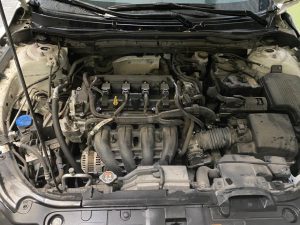 VỆ SINH KHOANG MÁY Ô TÔ CHUYÊN NGHIỆP